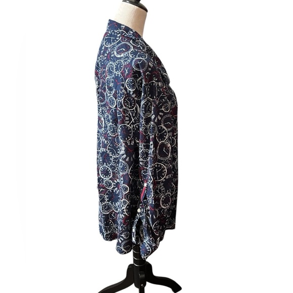 Catherines Blouse 3X 26/28 Red White Blue Long Sleeves Button Front - Picture 2 of 4